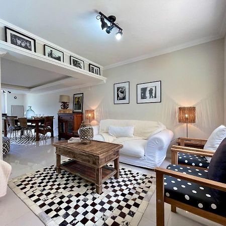 Casa Triplex 3 Dorm A 6Qd Rua Coberta Канела Екстериор снимка