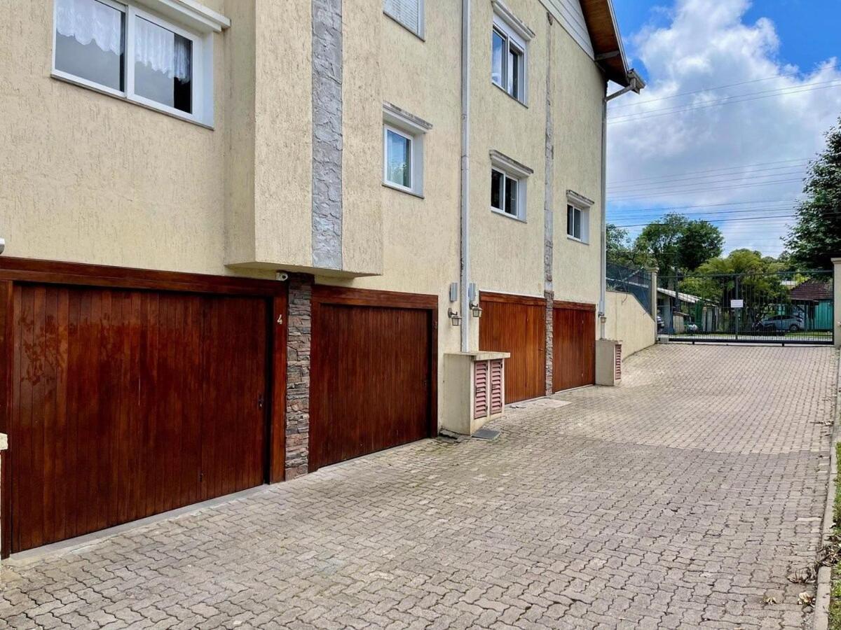 Casa Triplex 3 Dorm A 6Qd Rua Coberta Канела Екстериор снимка